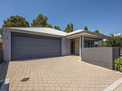 14 Barrington Avenue, Champion Lakes WA 6111