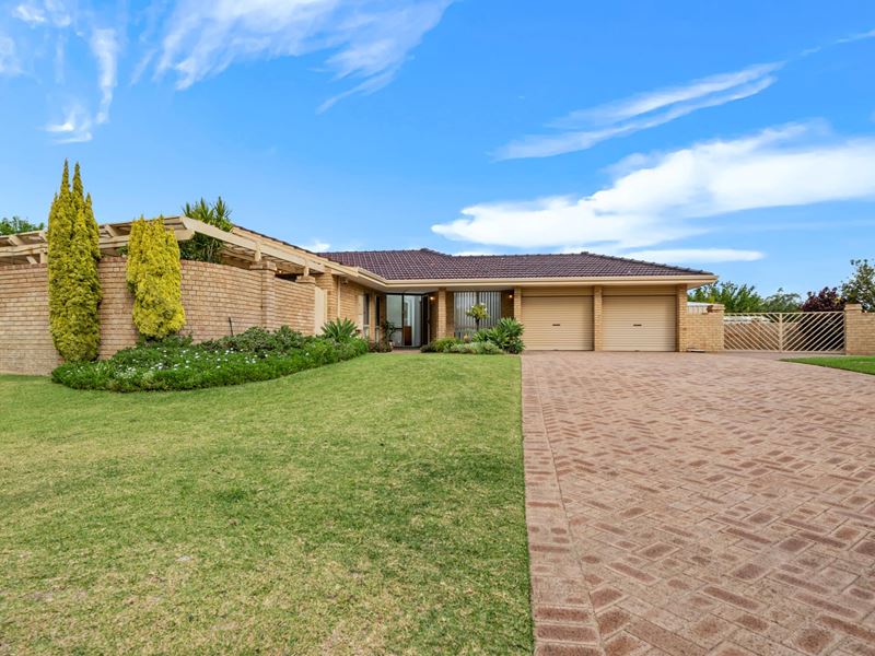 2 Celia Place, Duncraig