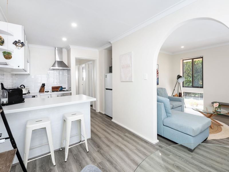 8/60 Cleopatra Street, Palmyra