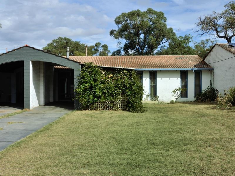 16 Pengilly Road, Orelia