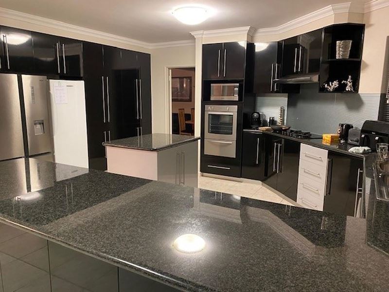 16 Cossington Court, Dianella WA 6059