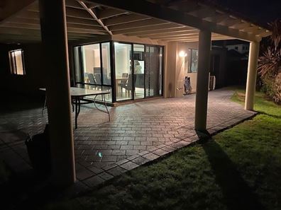 16 Cossington Court, Dianella WA 6059