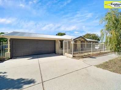 28 Mount Henry Road, Salter Point WA 6152
