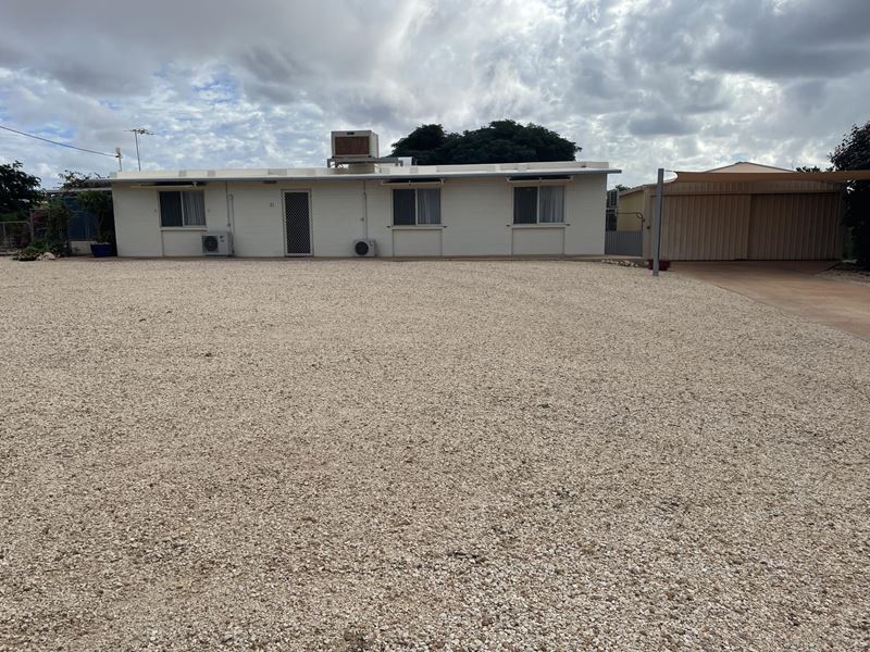 21 Ningaloo Street, Exmouth