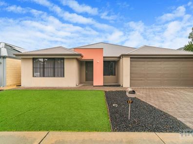 17 Bellazario Promenade, Aveley WA 6069