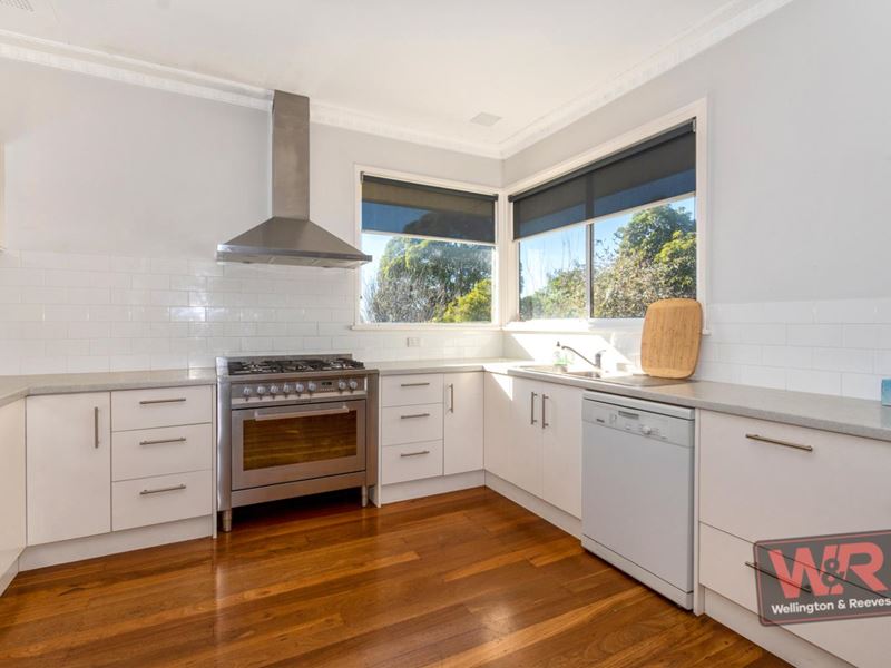 8 Halifax Street, Mount Melville