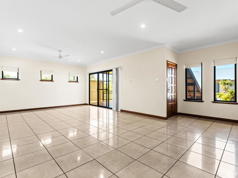 4/8 Seko Place, Cable Beach