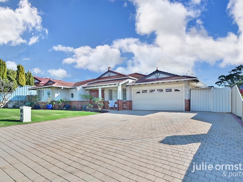 30 Sophora Place, Woodvale