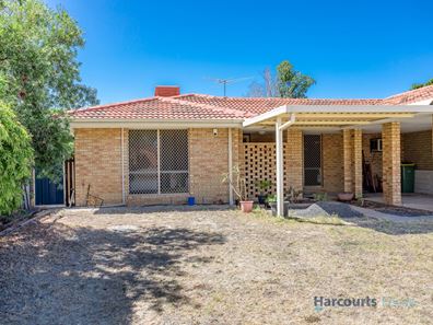 8 Tall Karri Close, Camillo WA 6111