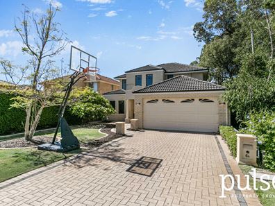 6A Mosaic Street W, Shelley WA 6148