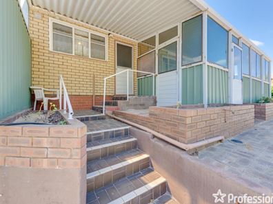 168 Fendam Street, Warnbro WA 6169