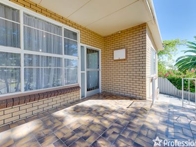 168 Fendam Street, Warnbro WA 6169