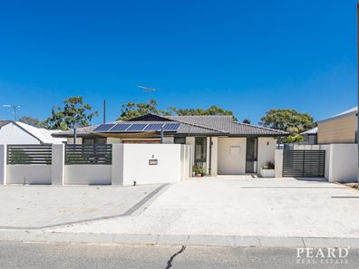 4 Delcomyn Place, Craigie WA 6025