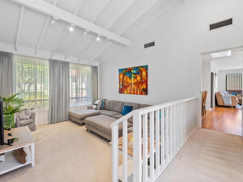 2 Barnard Place, Noranda