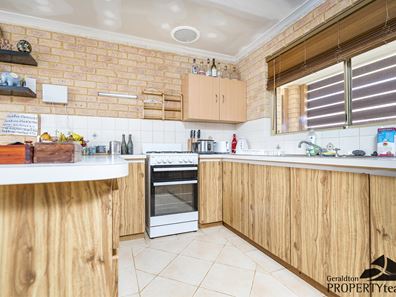 30 Kultown Drive, Waggrakine WA 6530