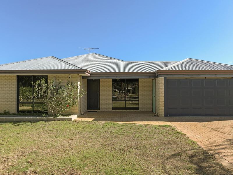 19 Maple  Place, Maddington WA 6109