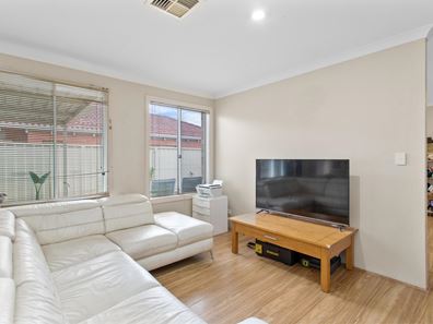 8/5 Johnson Road, Maylands WA 6051