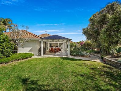 5 Vaucluse Place, Kallaroo WA 6025