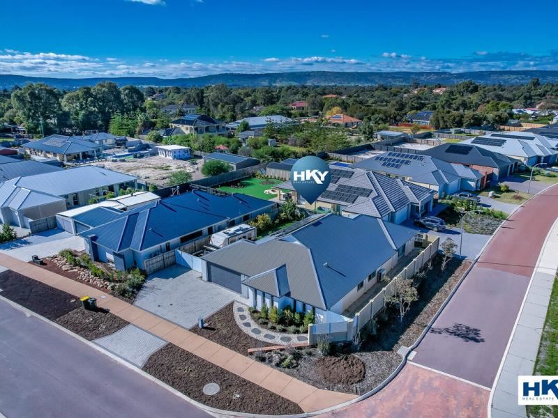 32 Putley Road, The Vines