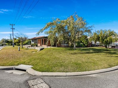 2 Ranford Way, Hillarys WA 6025