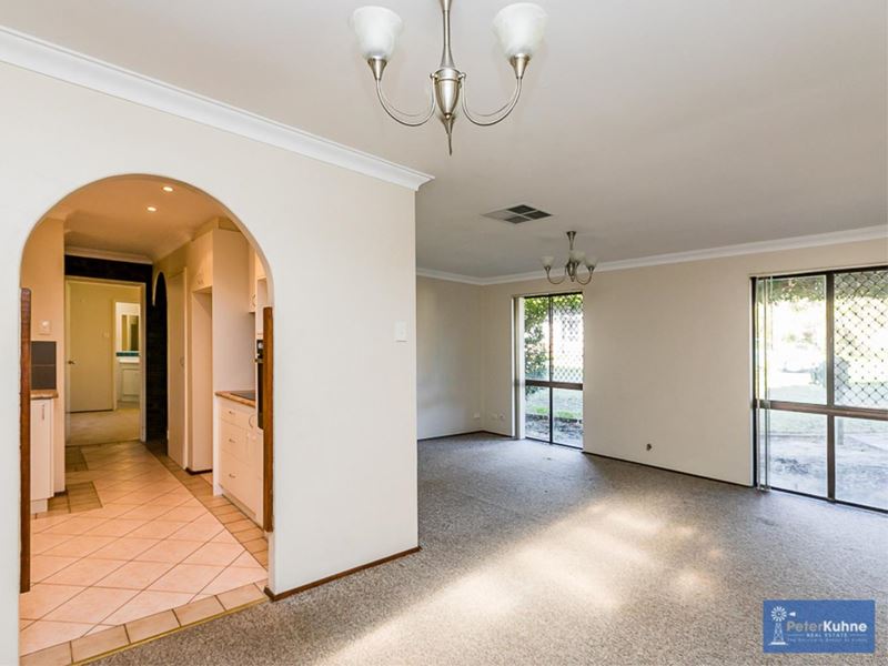 14 Lawson Way, Padbury WA 6025