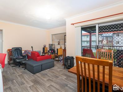 25/14 Coralie Court, Armadale WA 6112