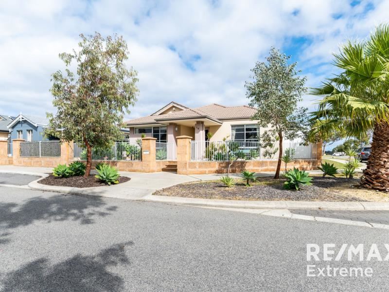 14 Bauer Circle, Banksia Grove WA 6031