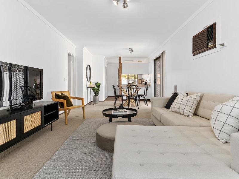 2/72 Park Street, Como