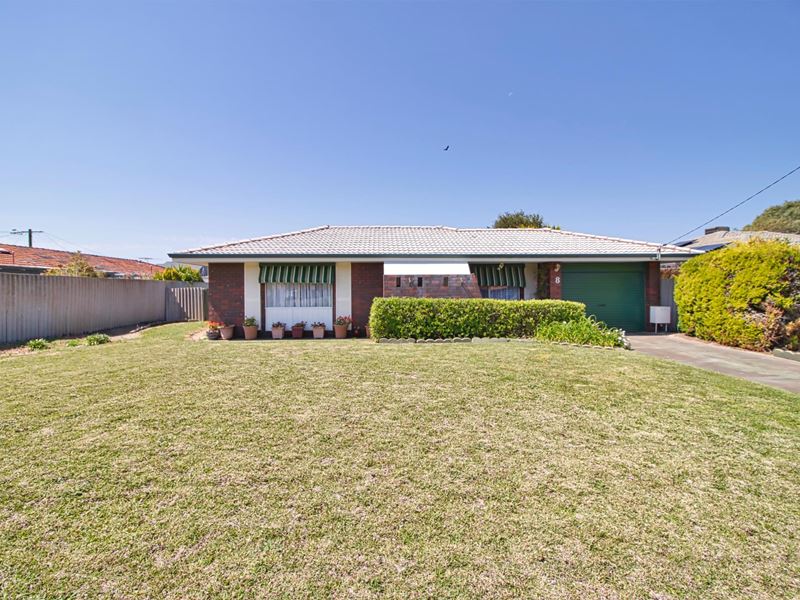 8 Leeder Street, Safety Bay