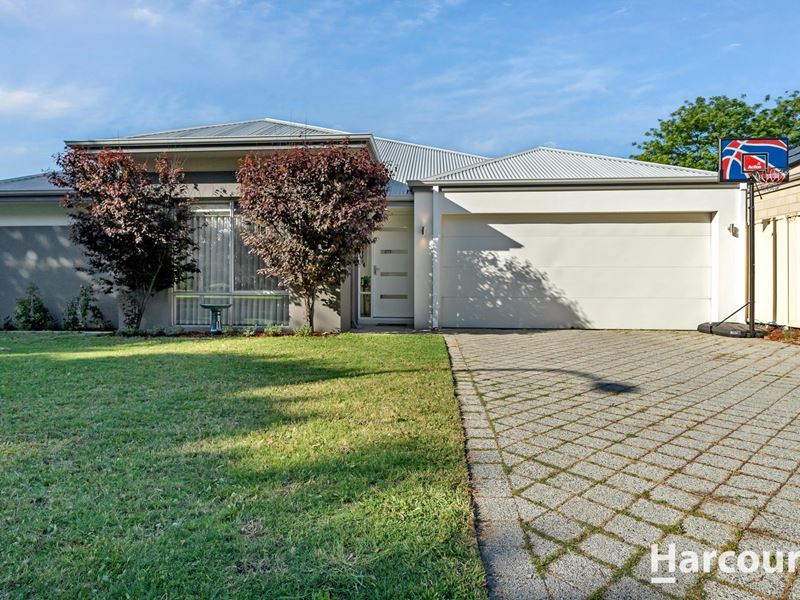 45 Moreing Street Redcliffe WA 6104, Redcliffe