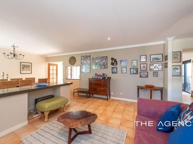 4 Arley Lane, Hillarys WA 6025