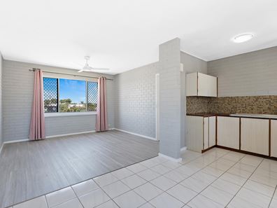 32/75 Phoenix Road, Spearwood WA 6163