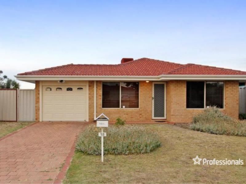 18 Christian Circle, Quinns Rocks