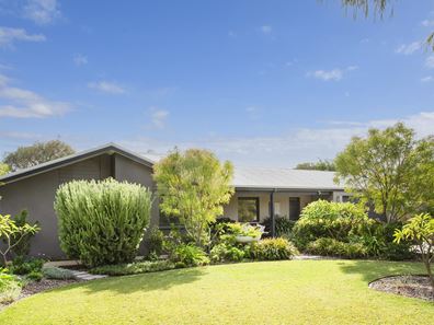 17 Harwood Road, Geographe WA 6280