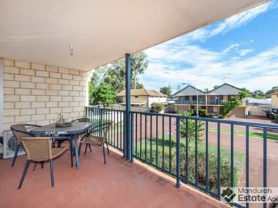 6/70 Waldron Boulevard, Greenfields WA 6210