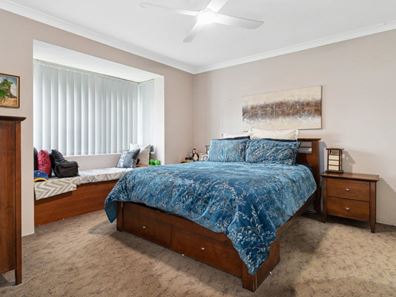 5 Ormond Place, Warnbro WA 6169