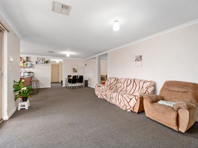 7 Heathland Terrace, Ellenbrook WA 6069