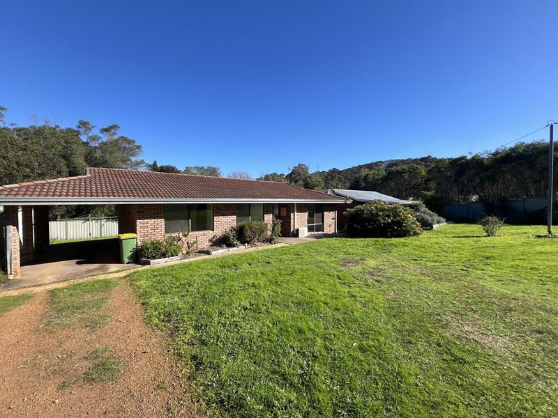 12 Berridge Street, Denmark WA 6333