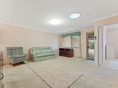 6/5 Ashford Avenue, Rockingham WA 6168