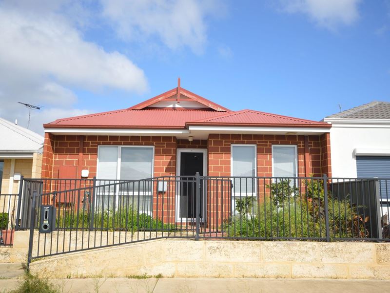 14 Clarendon Circuit, Lakelands