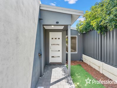 3B Selsfield Place, Balga WA 6061