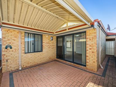 16B Boardman Road, Canning Vale WA 6155