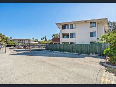 105D/25 Herdsman Parade, Wembley WA 6014