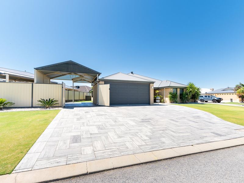 13 Newfound Street, Secret Harbour WA 6173