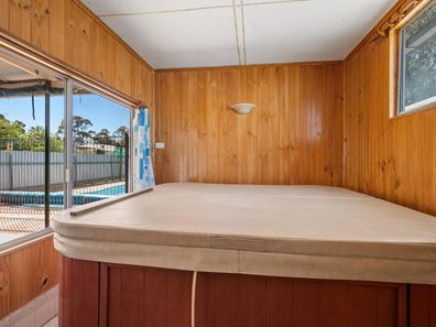 103 Lyall Street, Lamington WA 6430