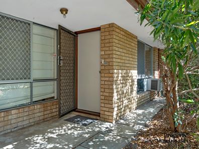 2/395 Beechboro  Road North, Morley WA 6062