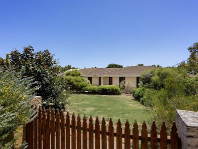 7 Toparoa Court, Woorree WA 6530