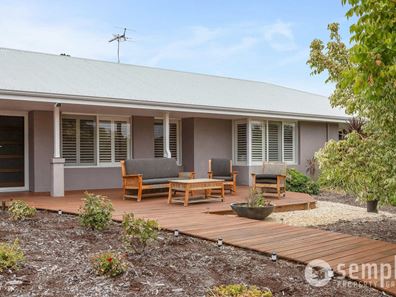3 Ackworth Road, Treeby WA 6164