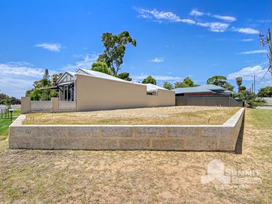 1/2a Eastwell Road, Australind WA 6233