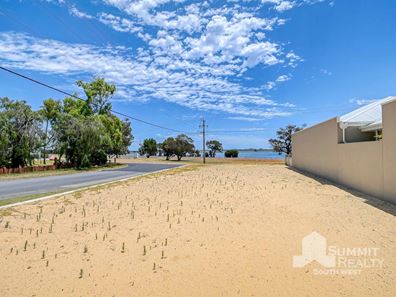 1/2a Eastwell Road, Australind WA 6233